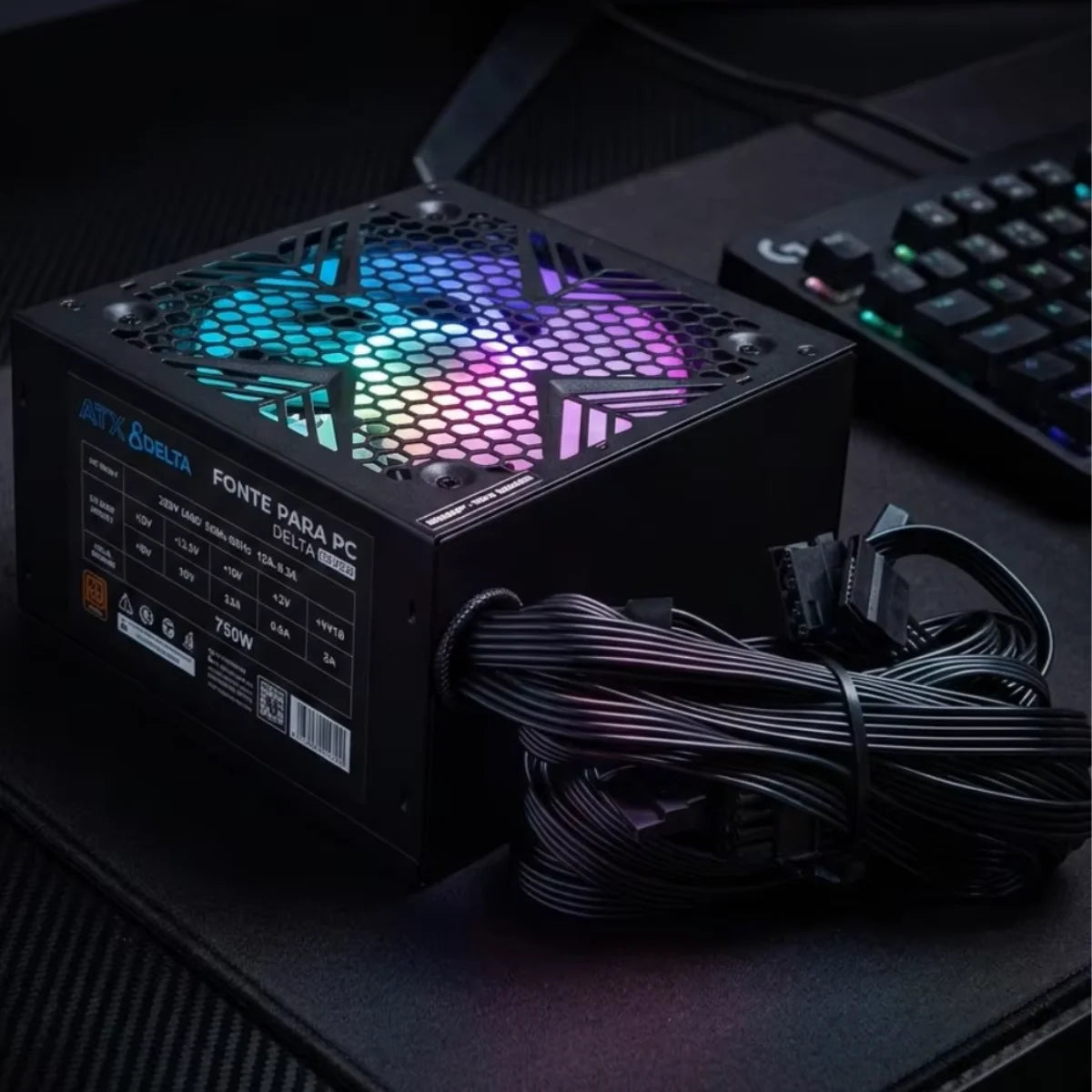 Gamer Source 550W 650W 750W 80 Plus Bronze PFC Active Bivolt Automatic RGB 120mm PCI-E 6 + 2 Pin Efficiency 85% Protection